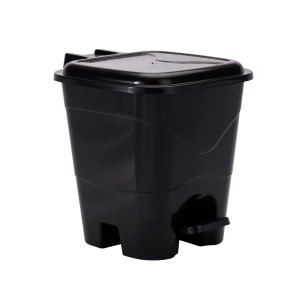 LIXEIRA 3 LTS C/ PEDAL PRETA REF.160 FORMPLAST
